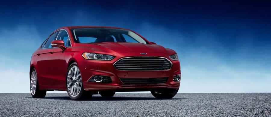  Ford Fusion 2013 года  (US) (фото 136 из 202)